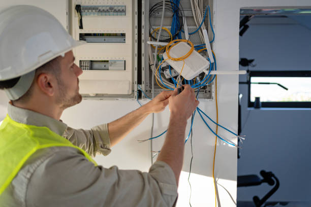 Best Licensed Electrician  in Hamilton, MT